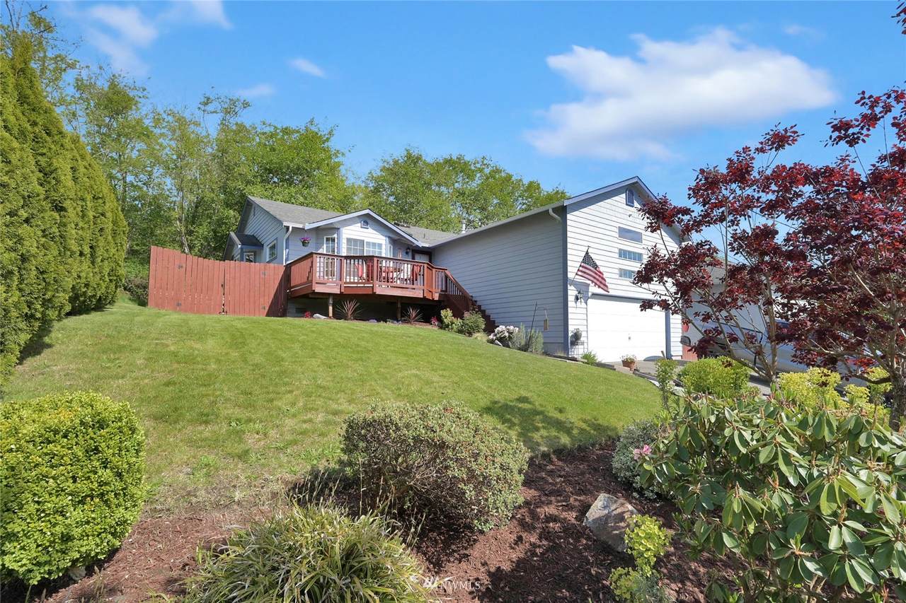 17431 Highland View Dr - Photo 1