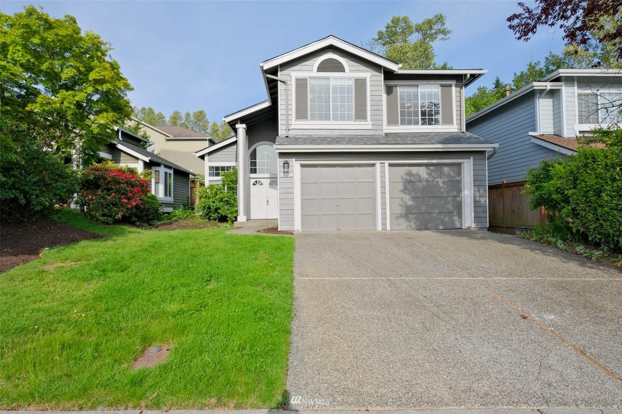 3118 Wells Avenue - Photo 1