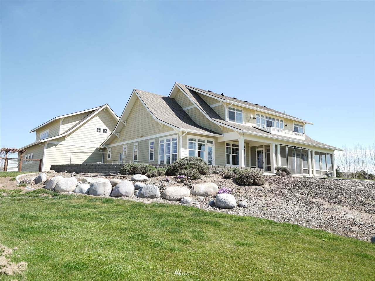 5573 Road 6.6 - Photo 1
