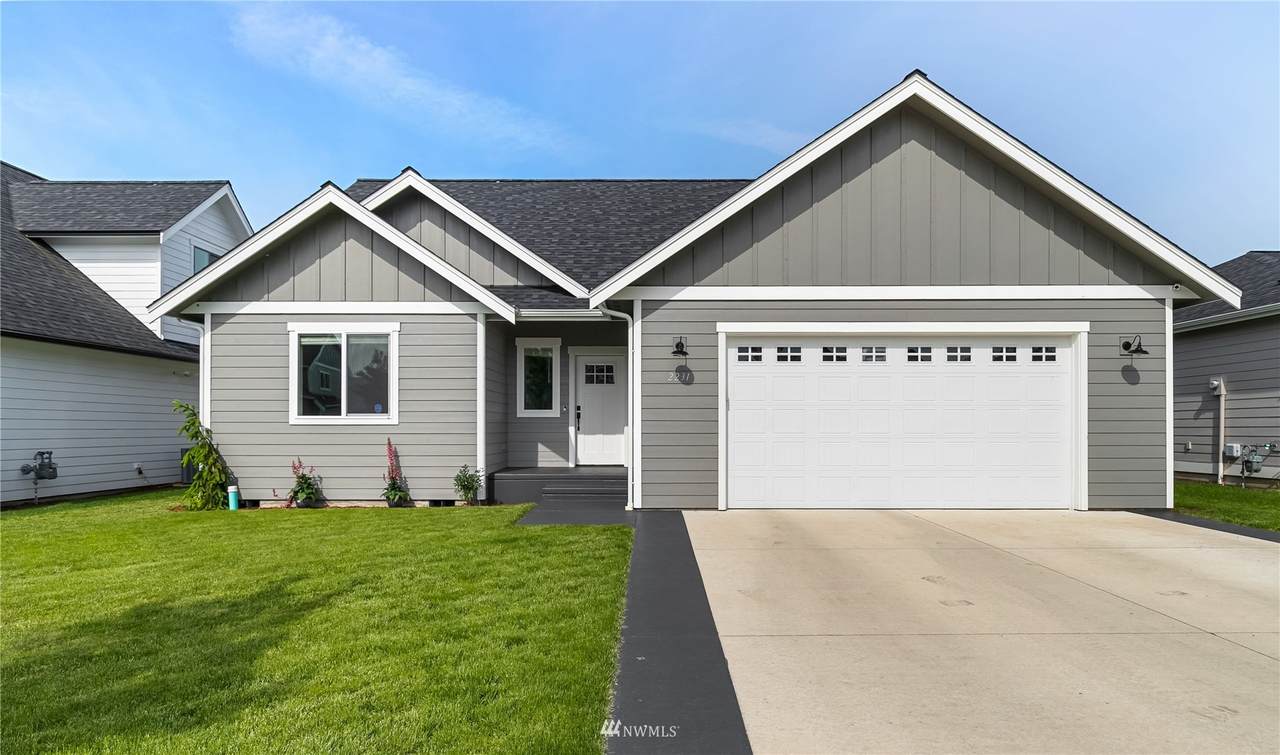 2231 Brome Street - Photo 1