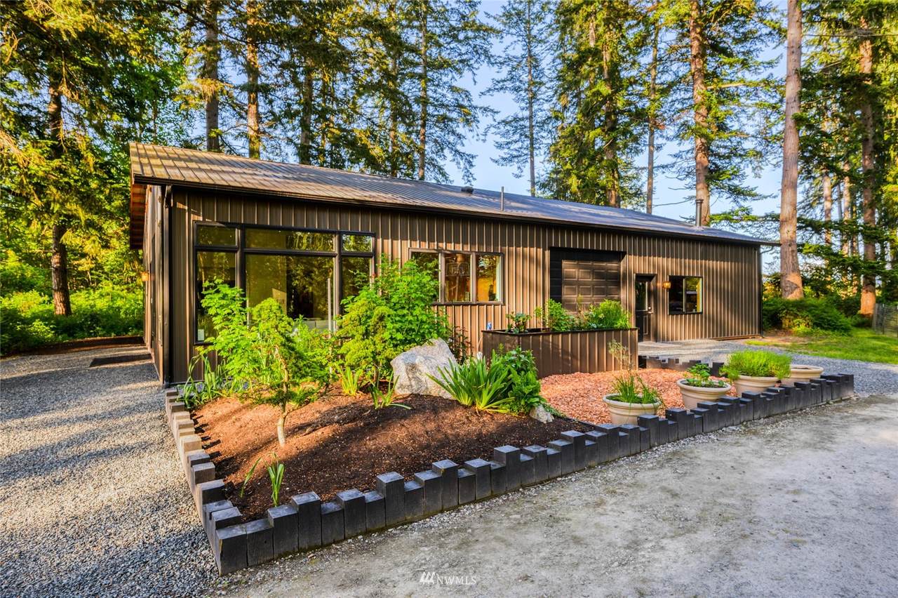 9443 Bayview Edison Road - Photo 1