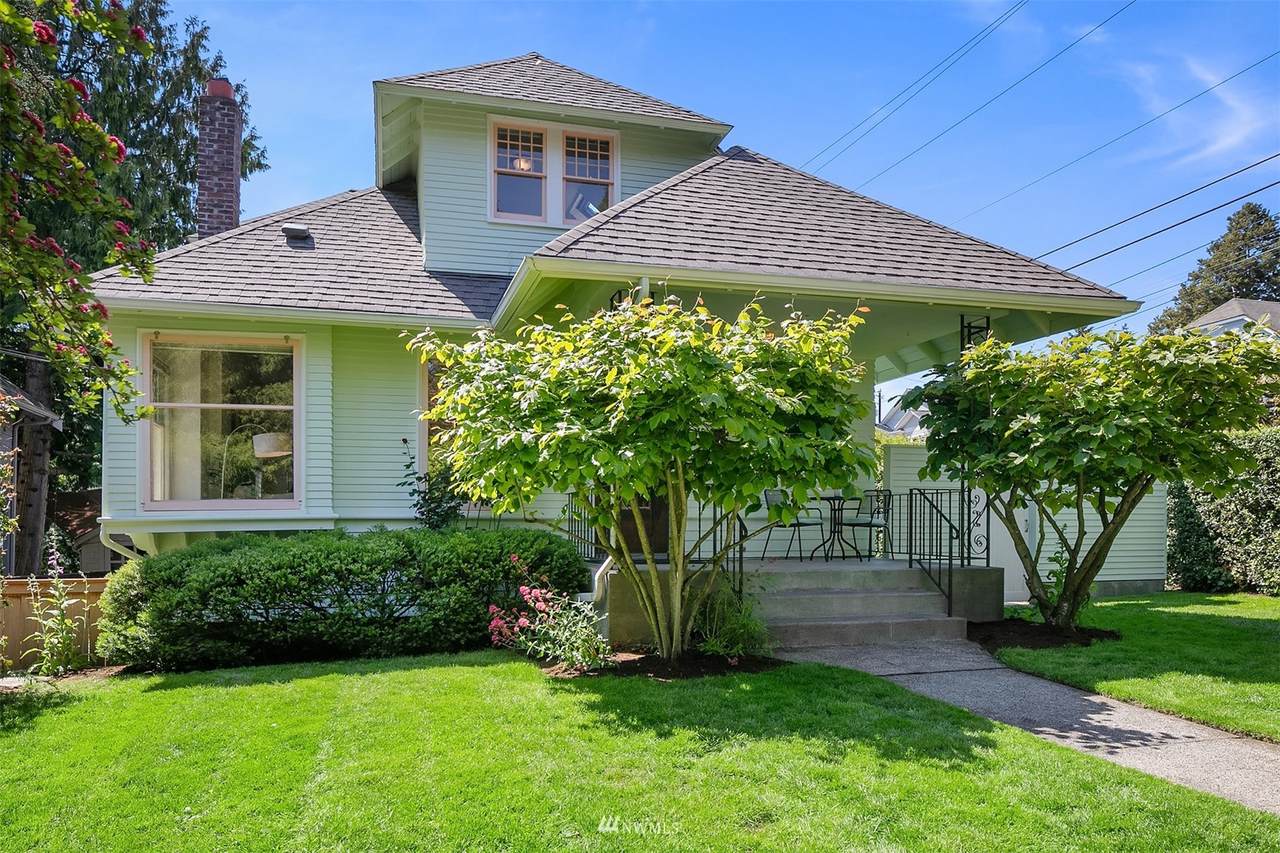 4239 Thackeray Place - Photo 1