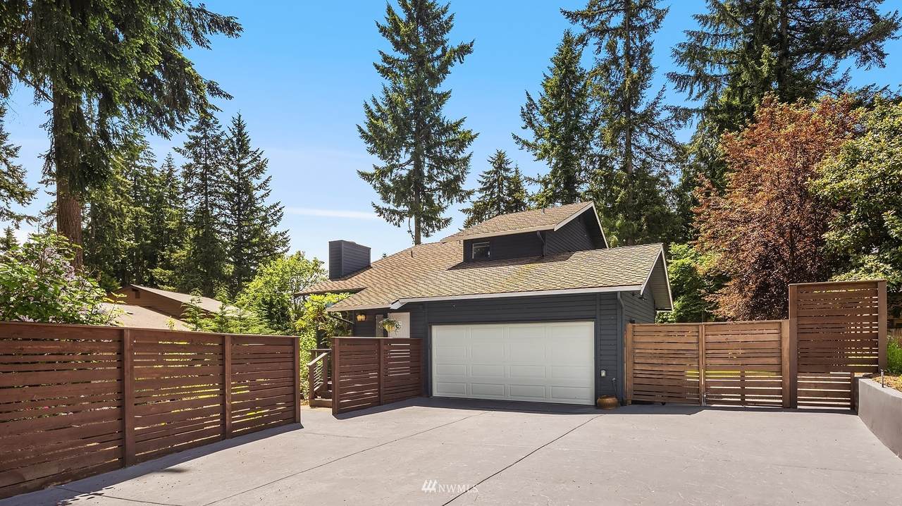 18609 129th Avenue - Photo 1