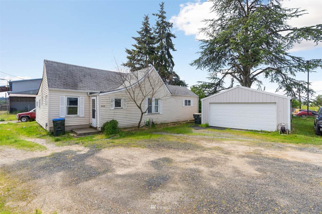 1692 Bishop Road - Photo 1