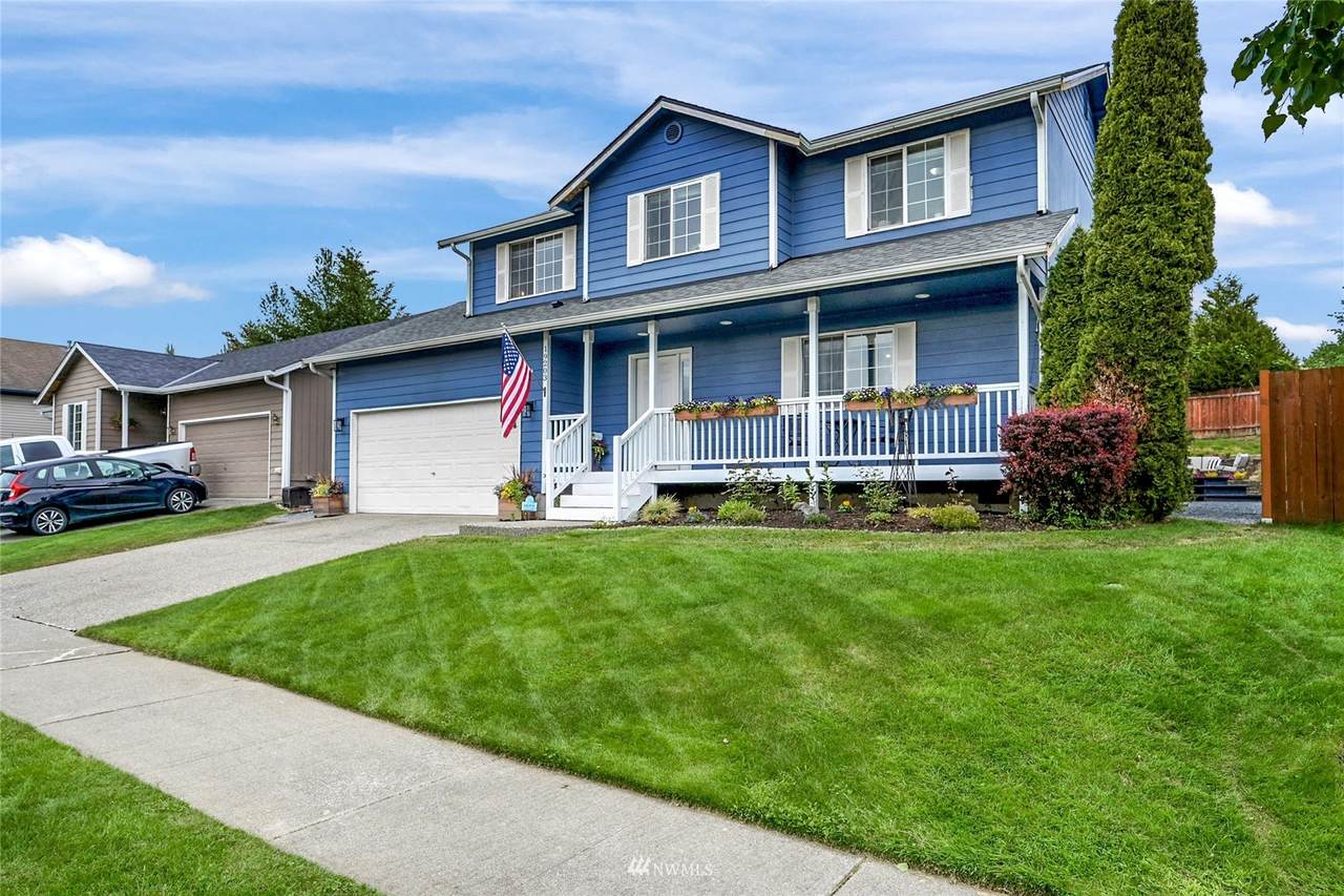 19203 Crown Ridge Boulevard - Photo 1