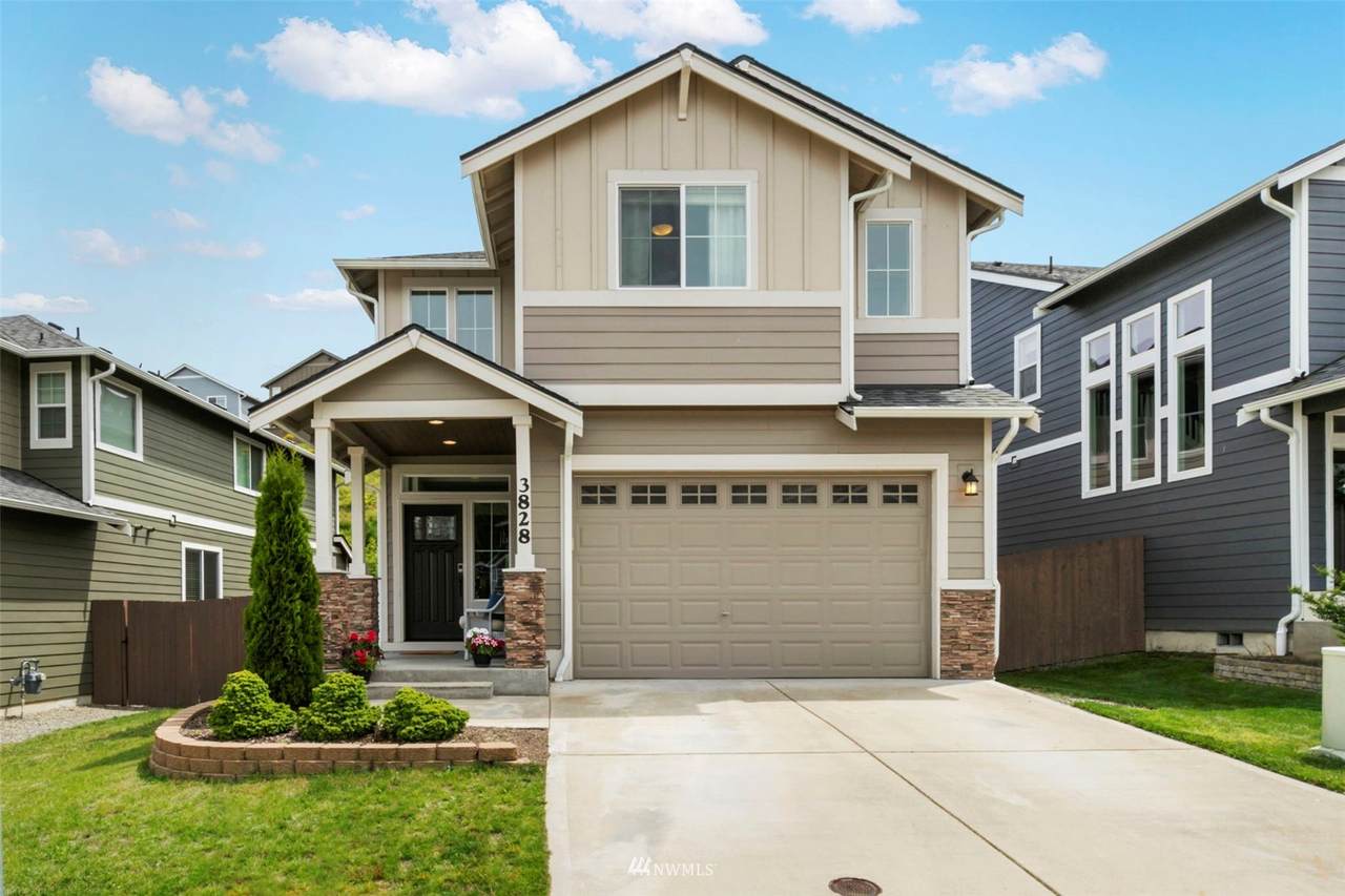 3828 Portside Drive - Photo 1