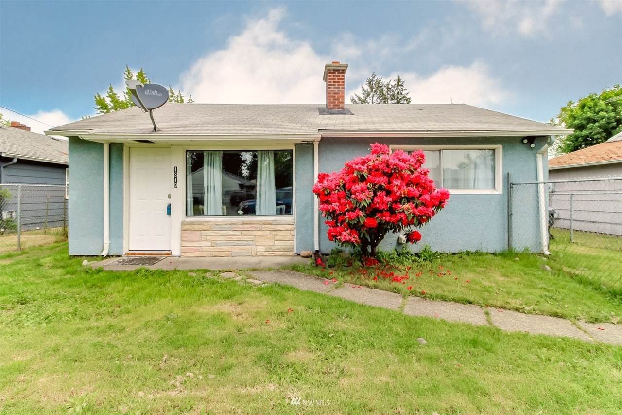 1319 118th Street - Photo 1