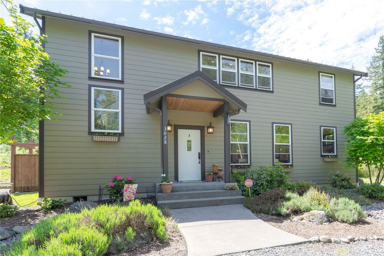 3028 438th Street - Photo 1