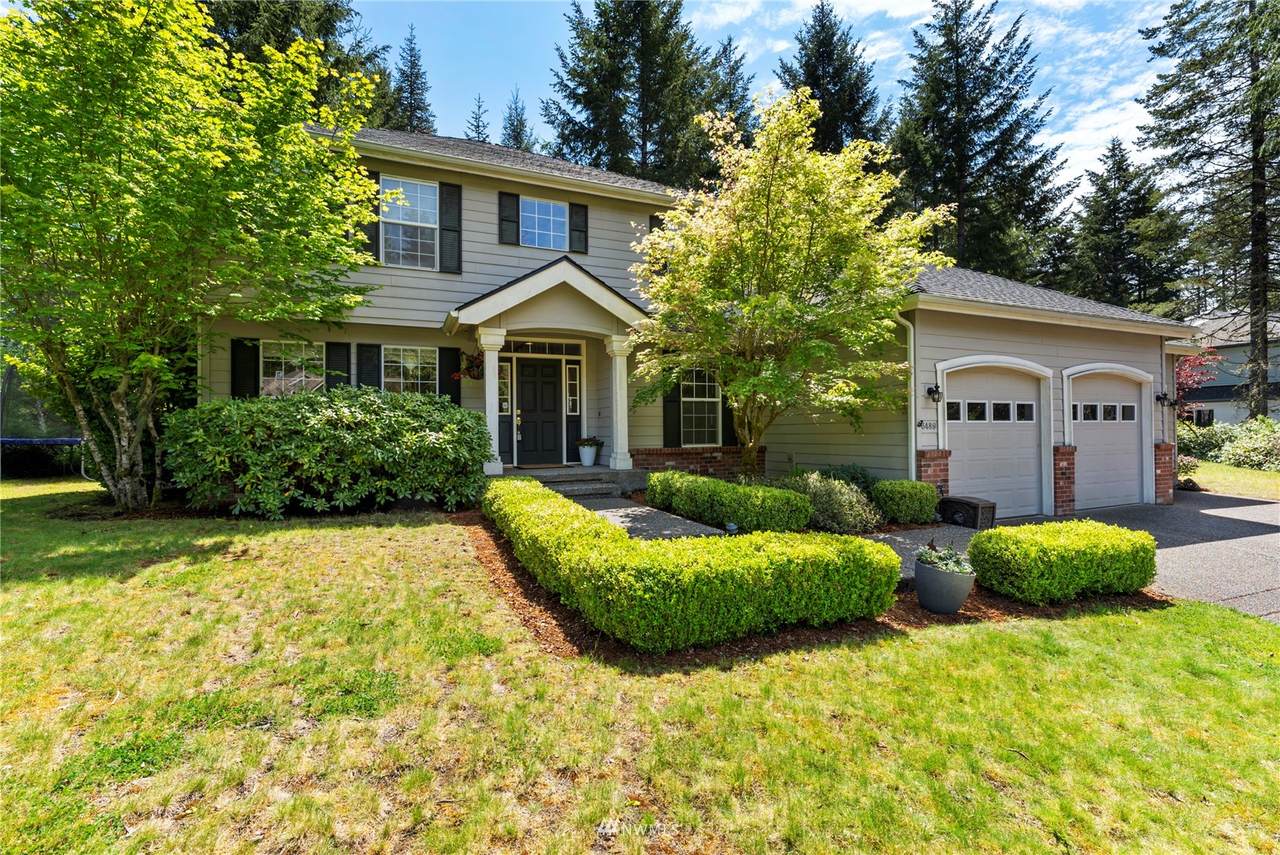 6489 Gleneagle Avenue - Photo 1