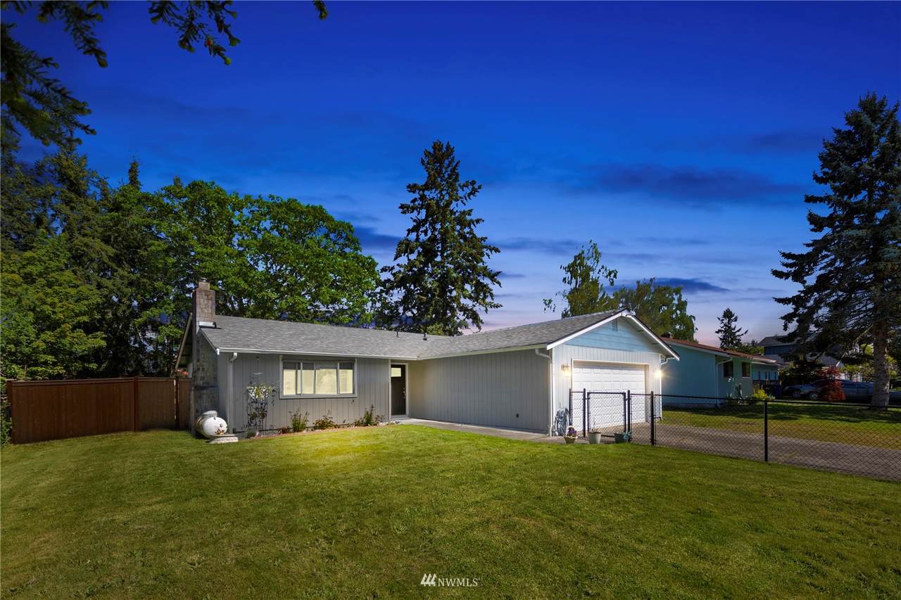 16115 14th Avenue - Photo 1