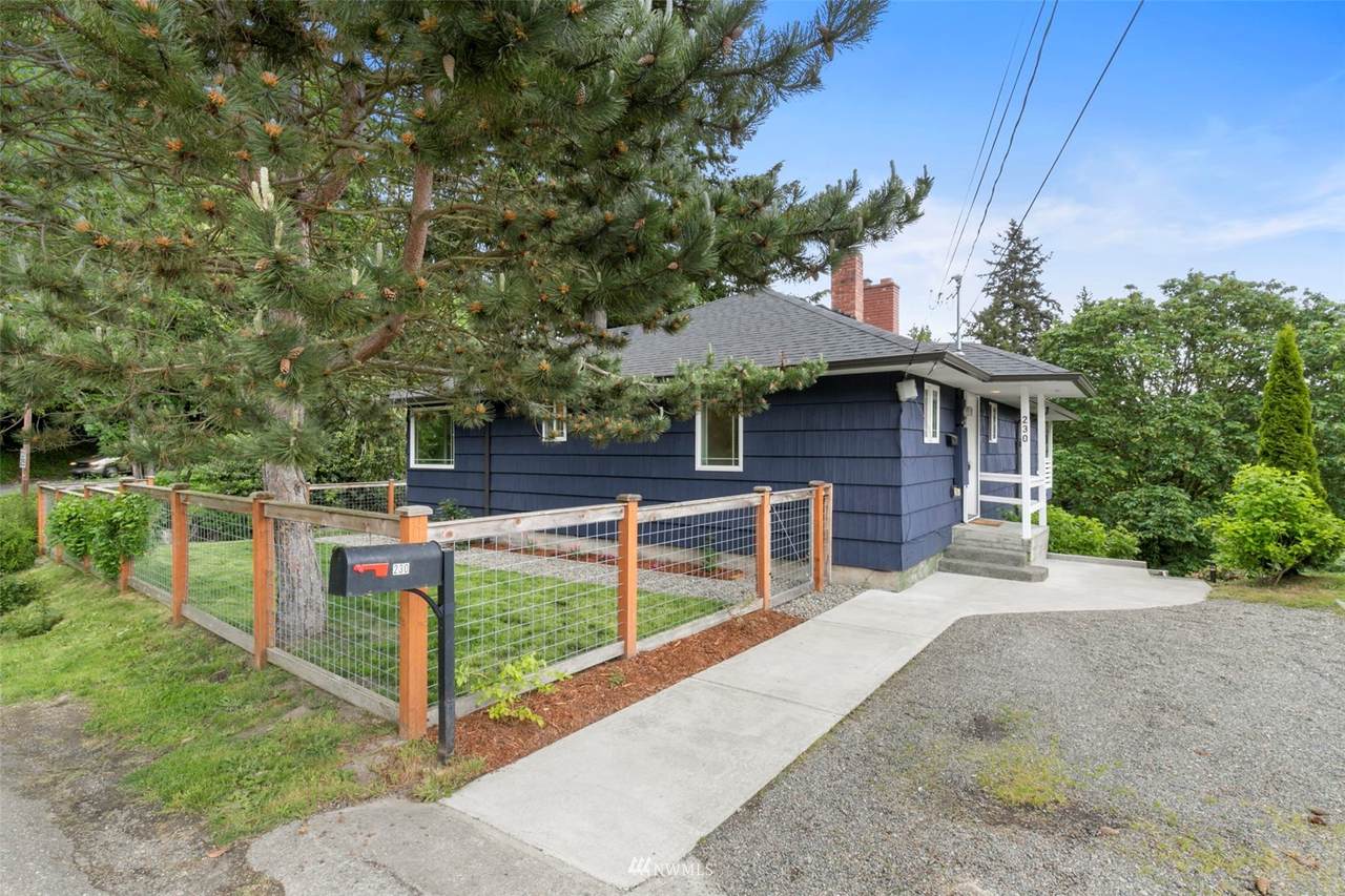 230 Yantic Avenue - Photo 1