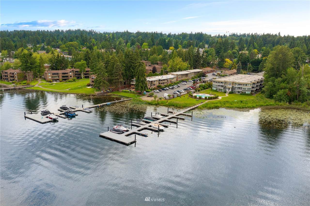 4214 Lake Sammamish Parkway - Photo 1
