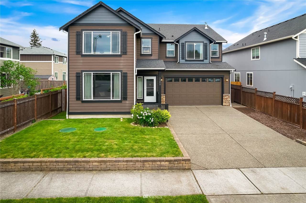 15204 Kayla Street - Photo 1