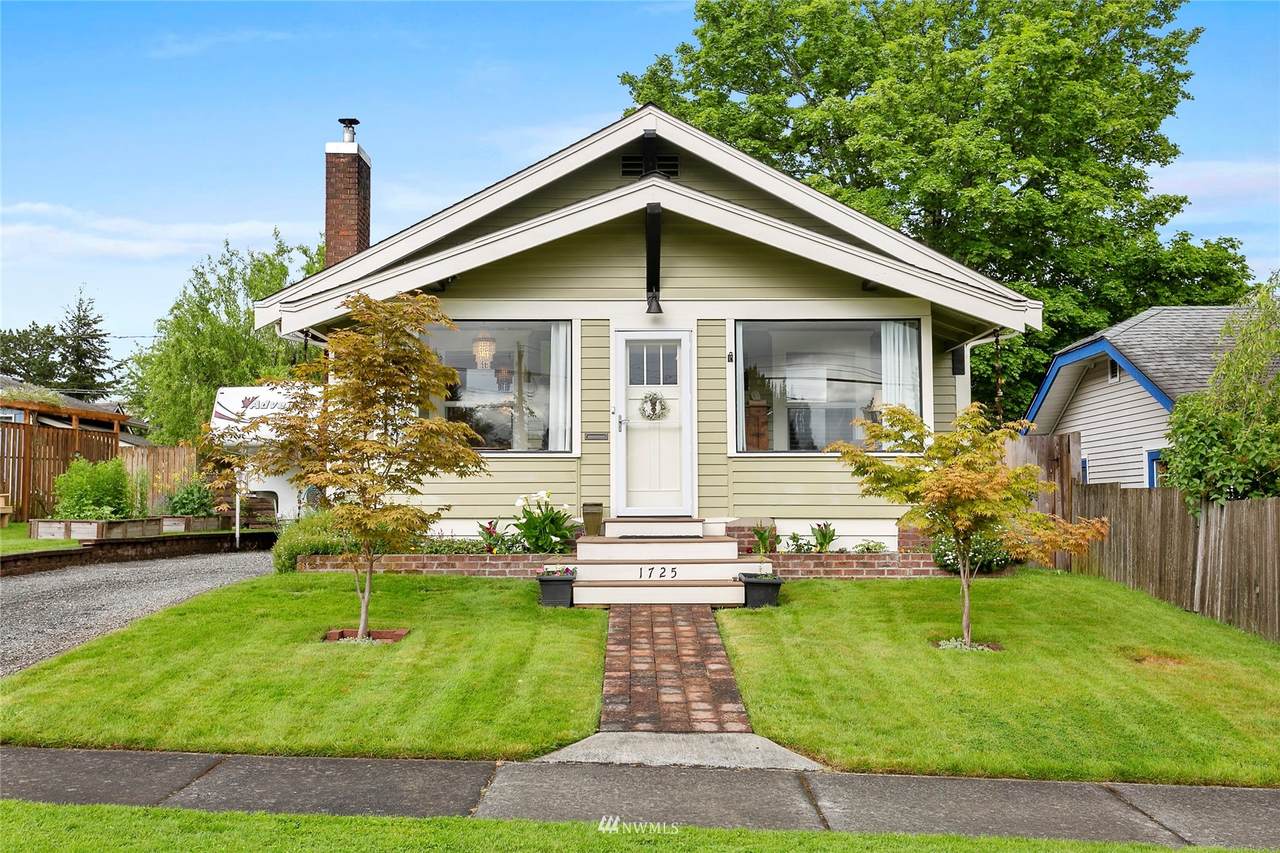 1725 James Street - Photo 1