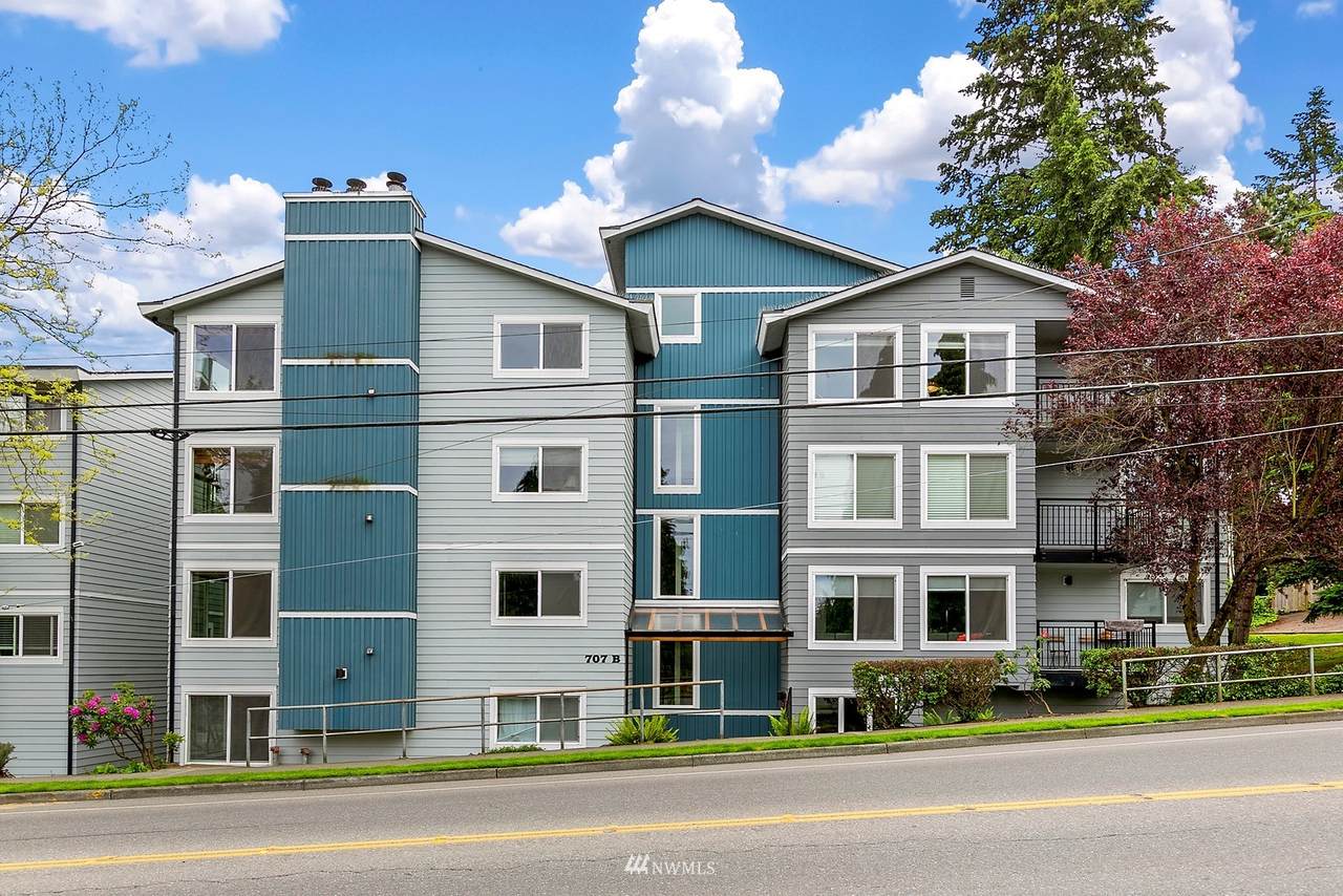 707 130th Street - Photo 1
