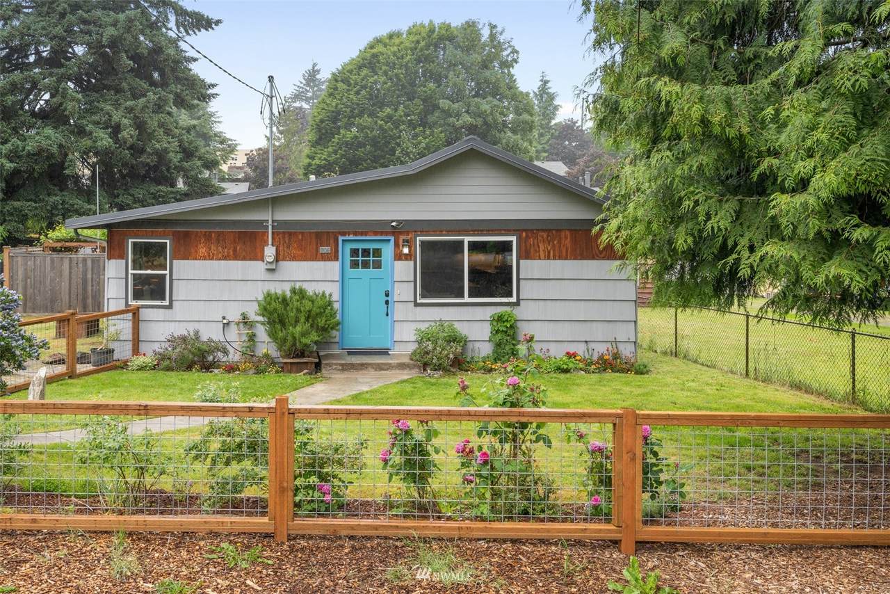 708 158th Street - Photo 1