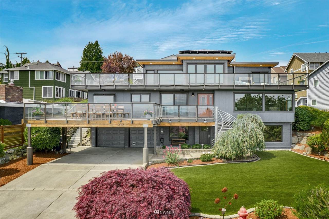 3315 33rd Avenue - Photo 1