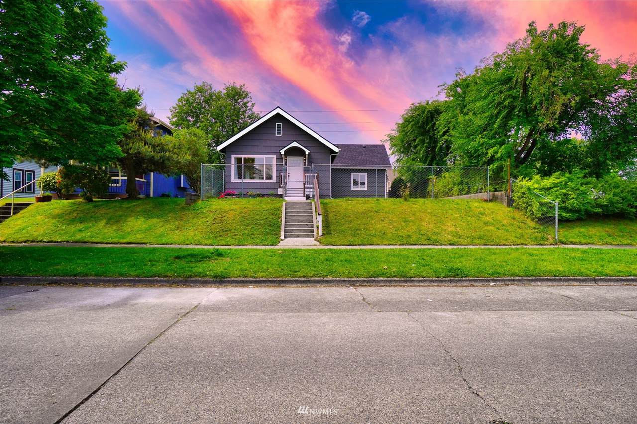 1708 M Street - Photo 1
