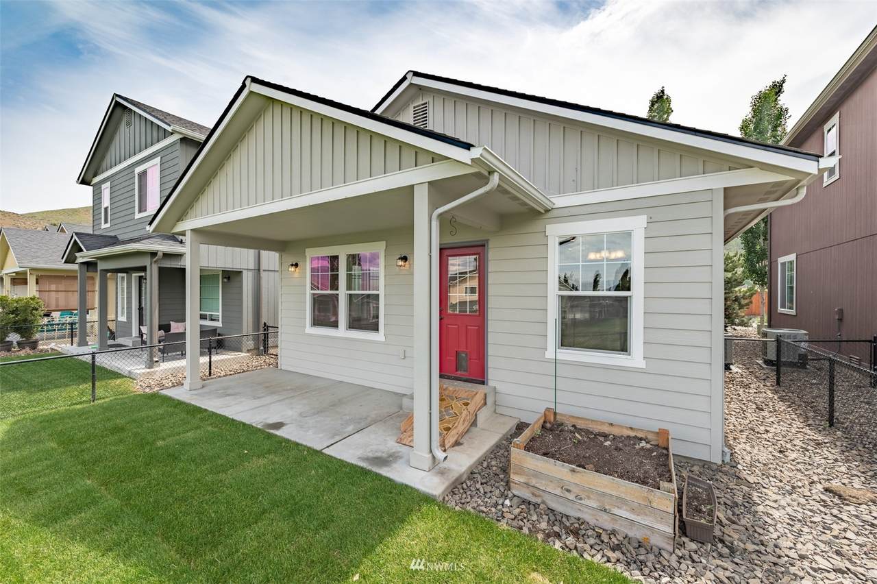 266 Saddlehorn Lane - Photo 1