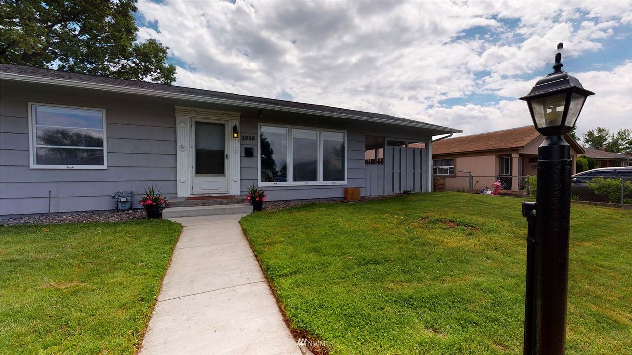1035 St John Street - Photo 1