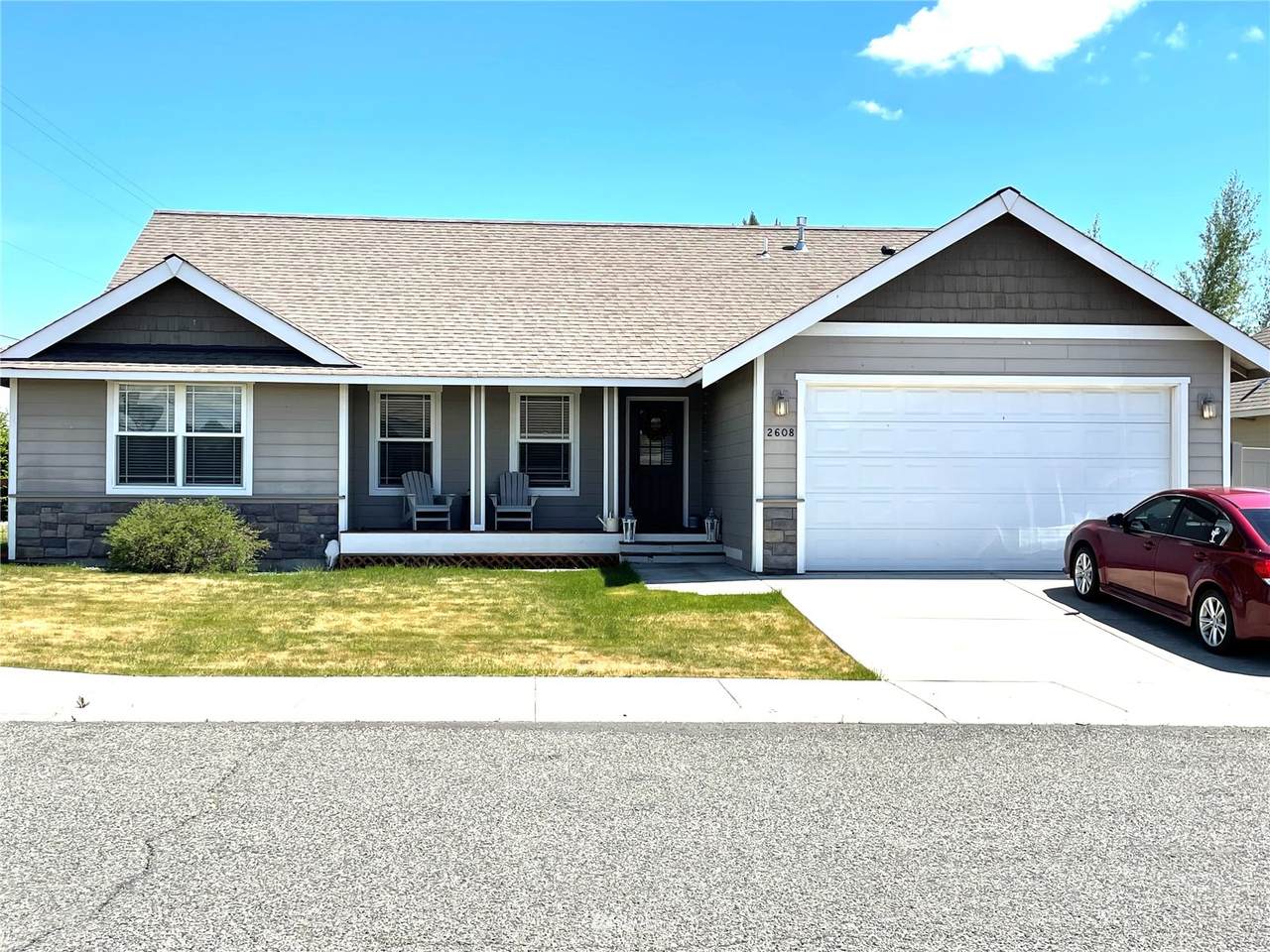 2608 Columbia Street - Photo 1