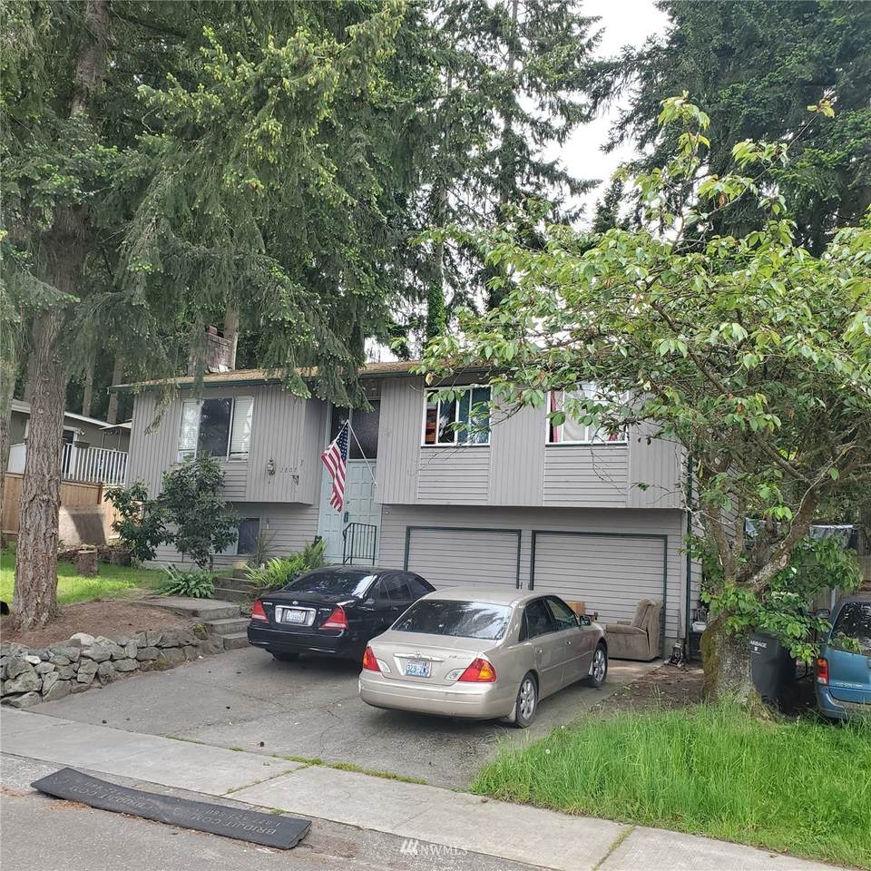 2807 327th Street - Photo 1
