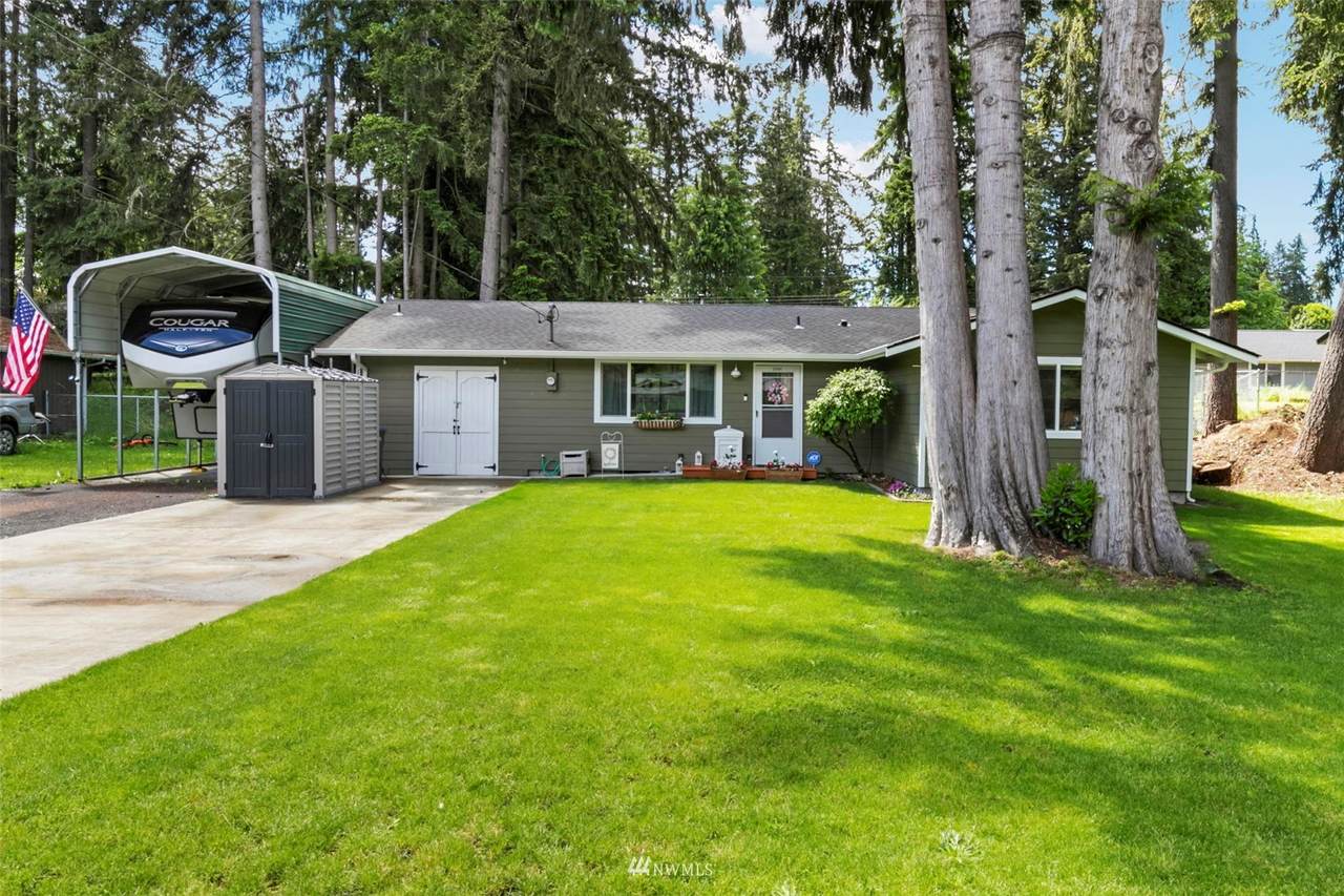 11594 Elder Avenue - Photo 1