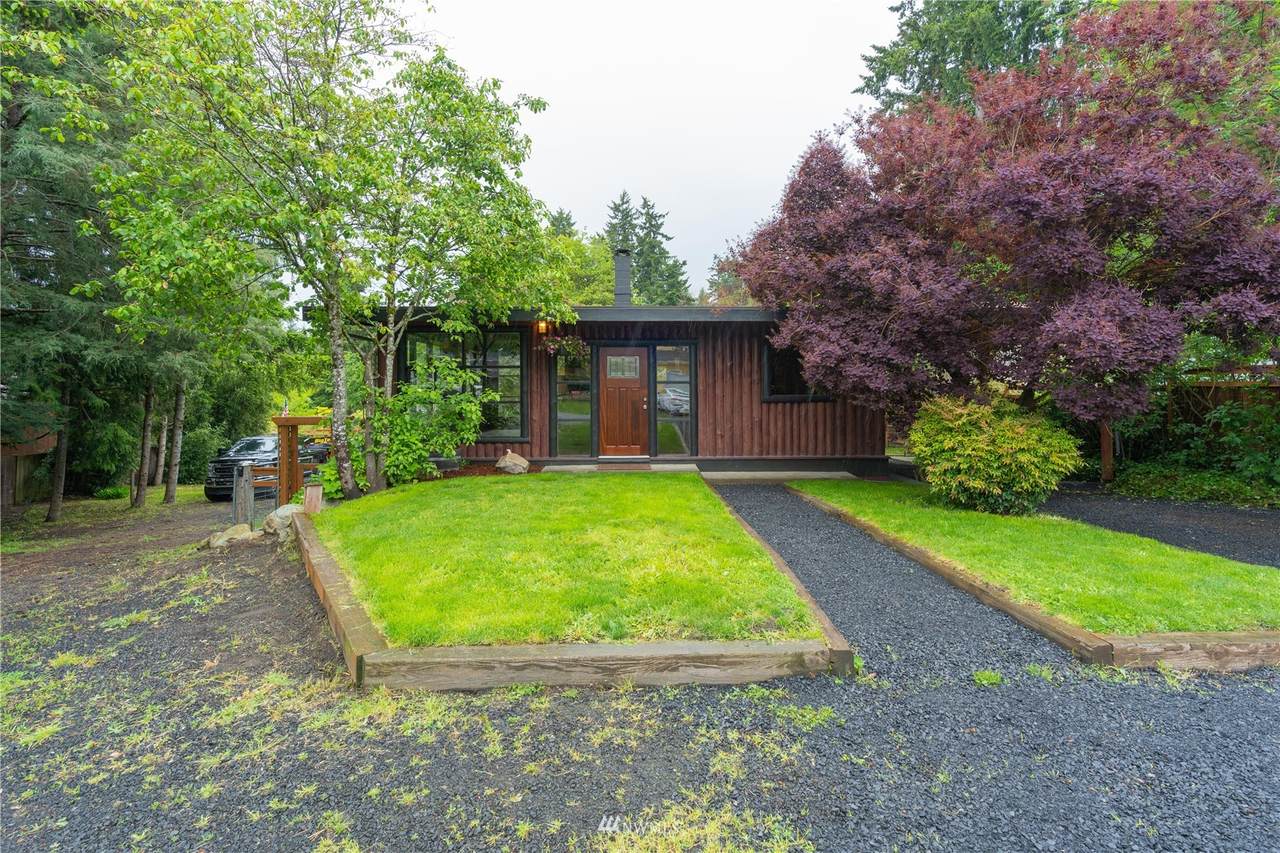 5100 Carole Drive - Photo 1