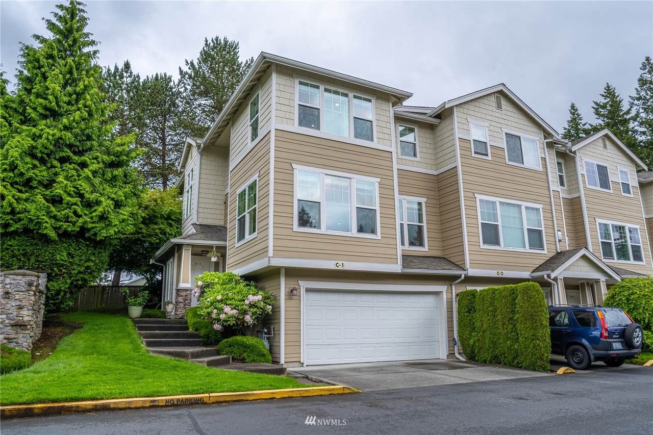 15 164th Street - Photo 1