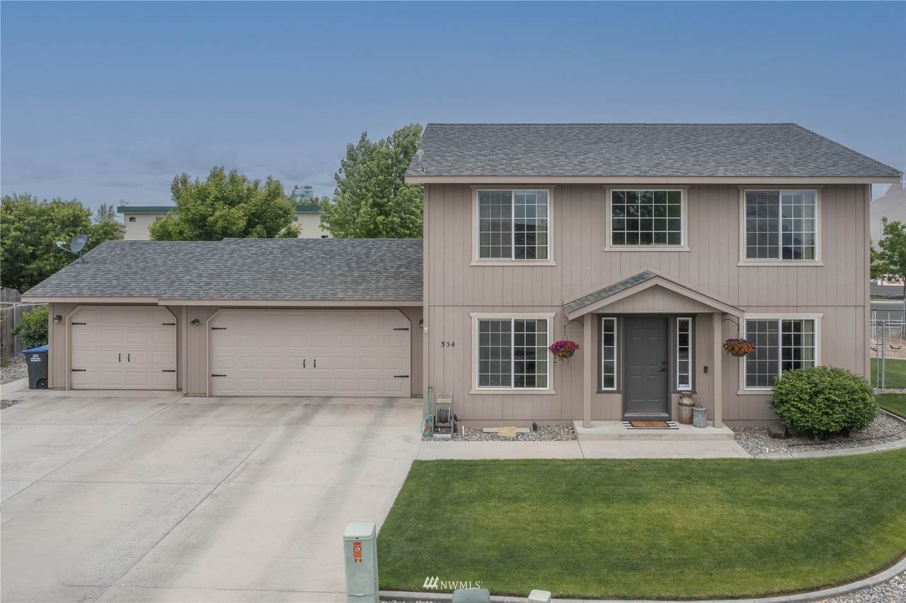 534 Monarch Street - Photo 1