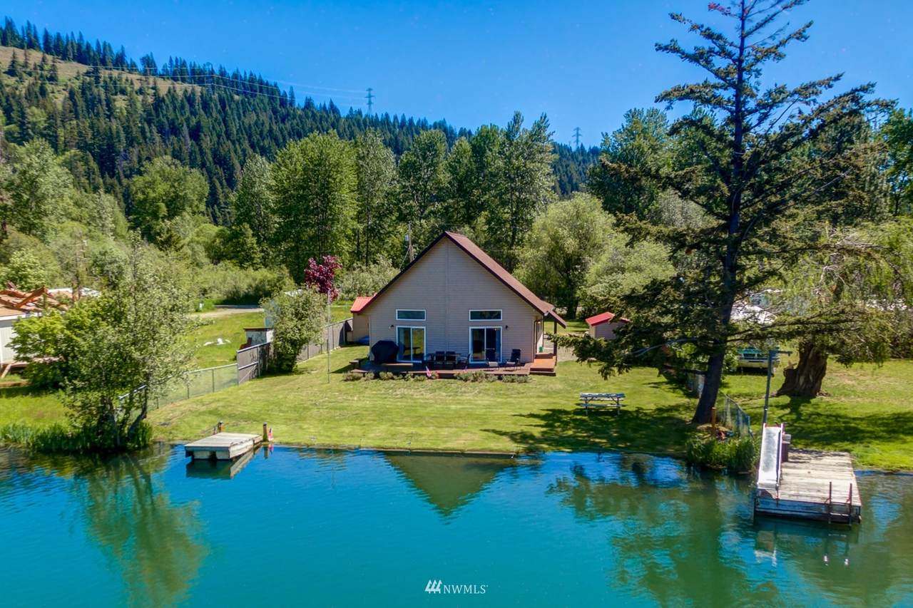 371 Wapiti Drive - Photo 1