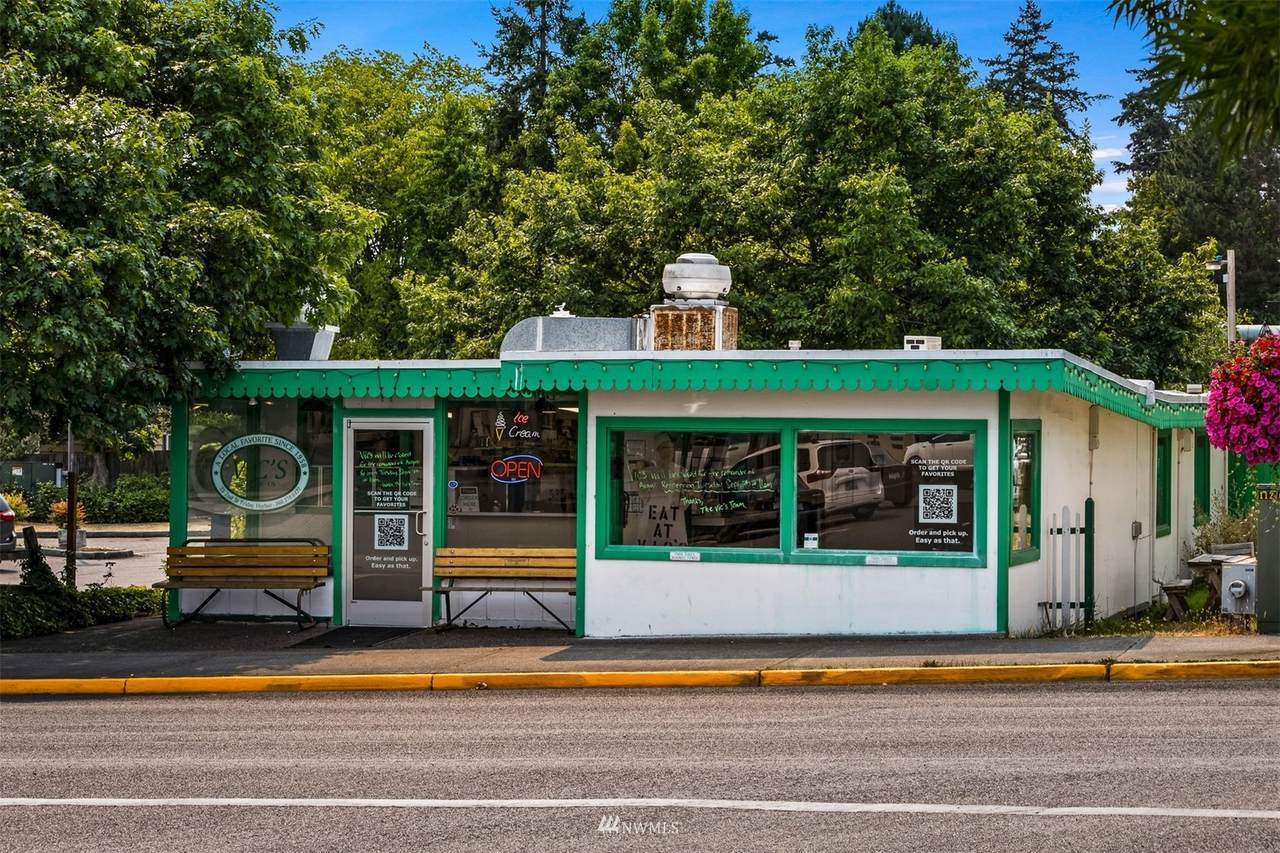 25 Second Street - Photo 1