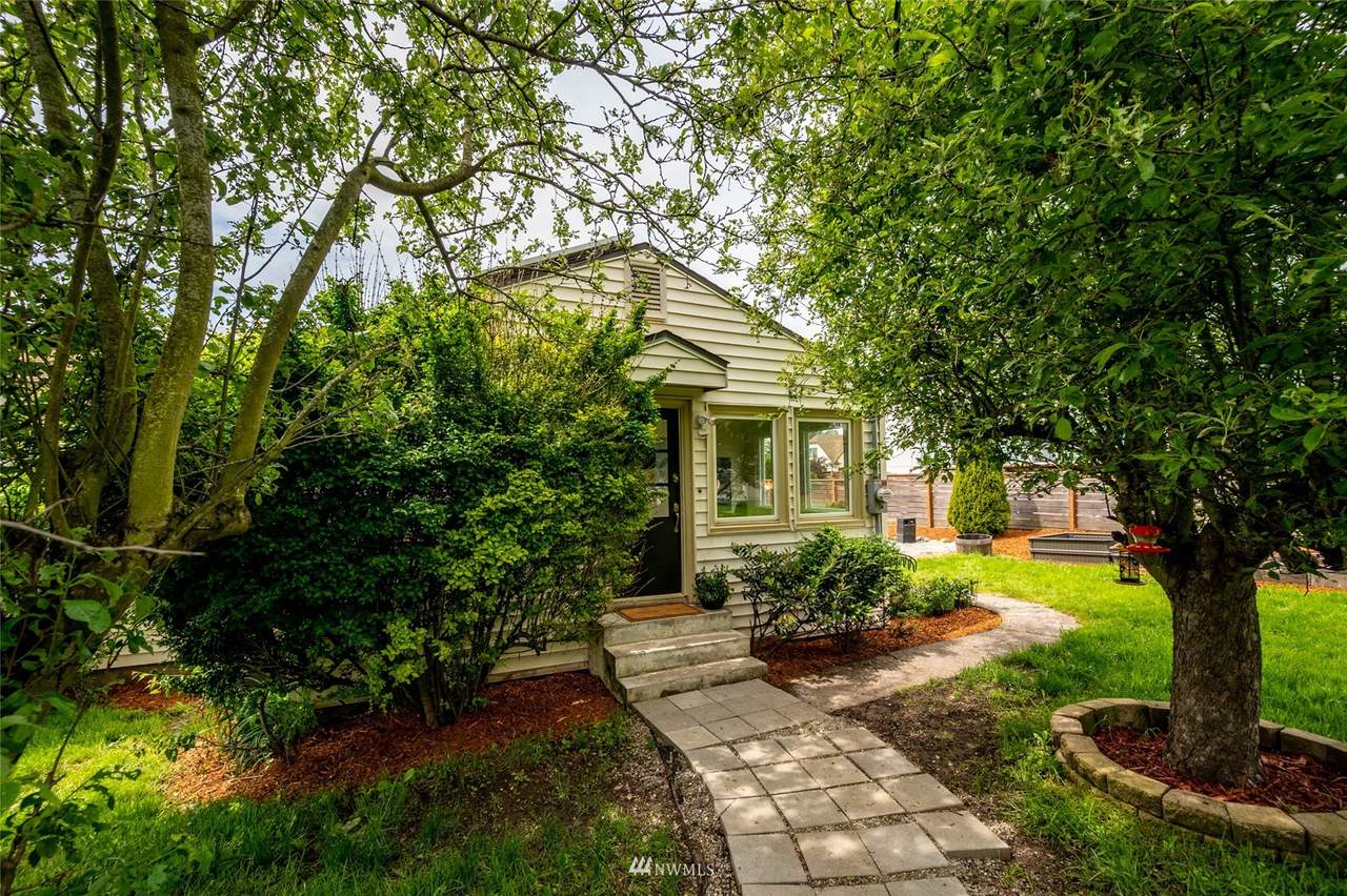 5930 17th Avenue - Photo 1