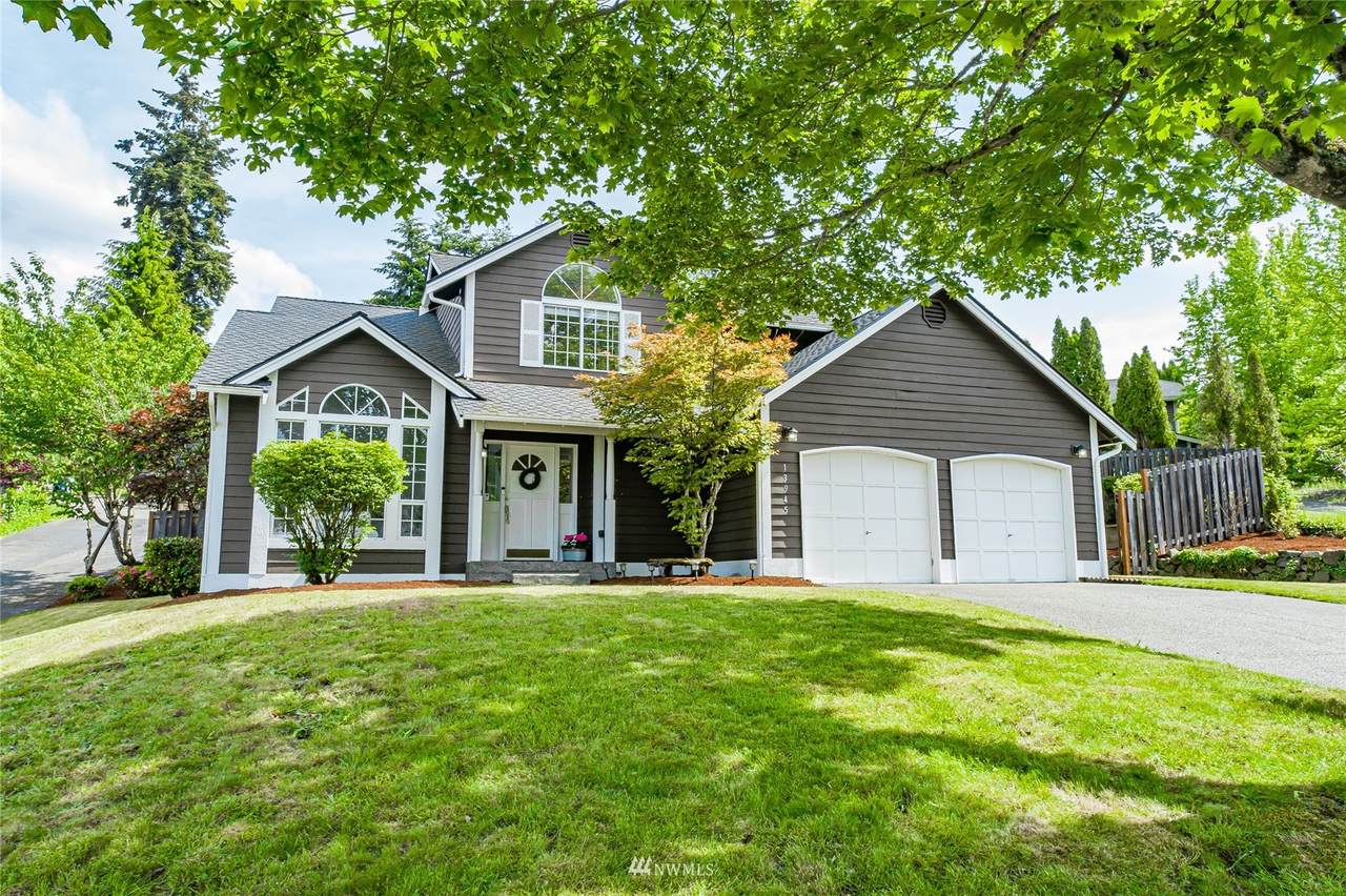 13945 156th Street - Photo 1