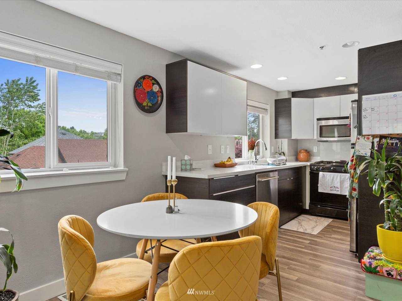 1533 18th Avenue - Photo 1