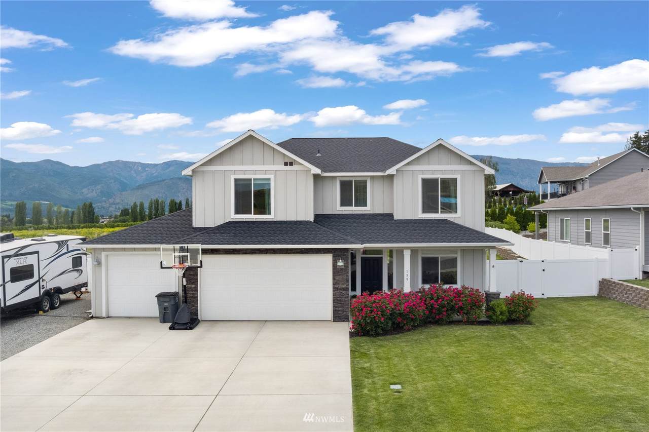 139 Summer Breeze Road - Photo 1
