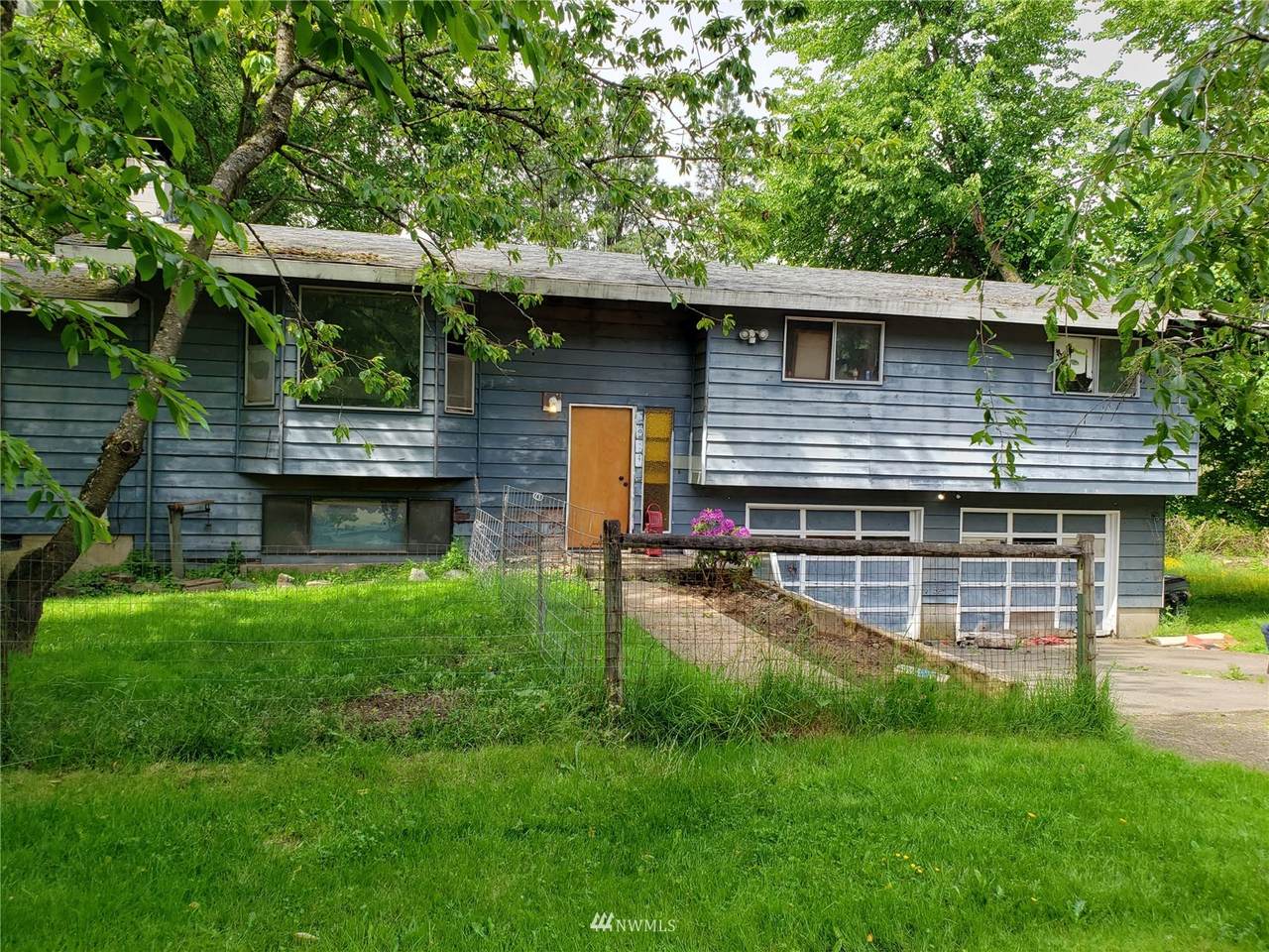 2074 Brown Road - Photo 1
