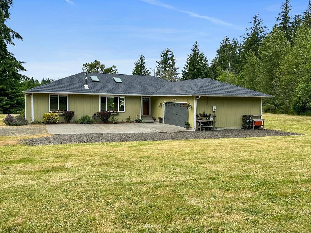 9030 Hunter Point Road - Photo 1