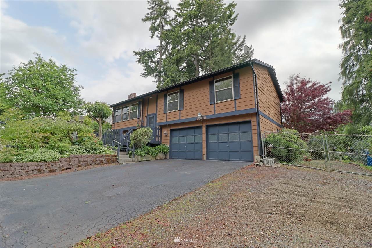 4505 300 Place - Photo 1