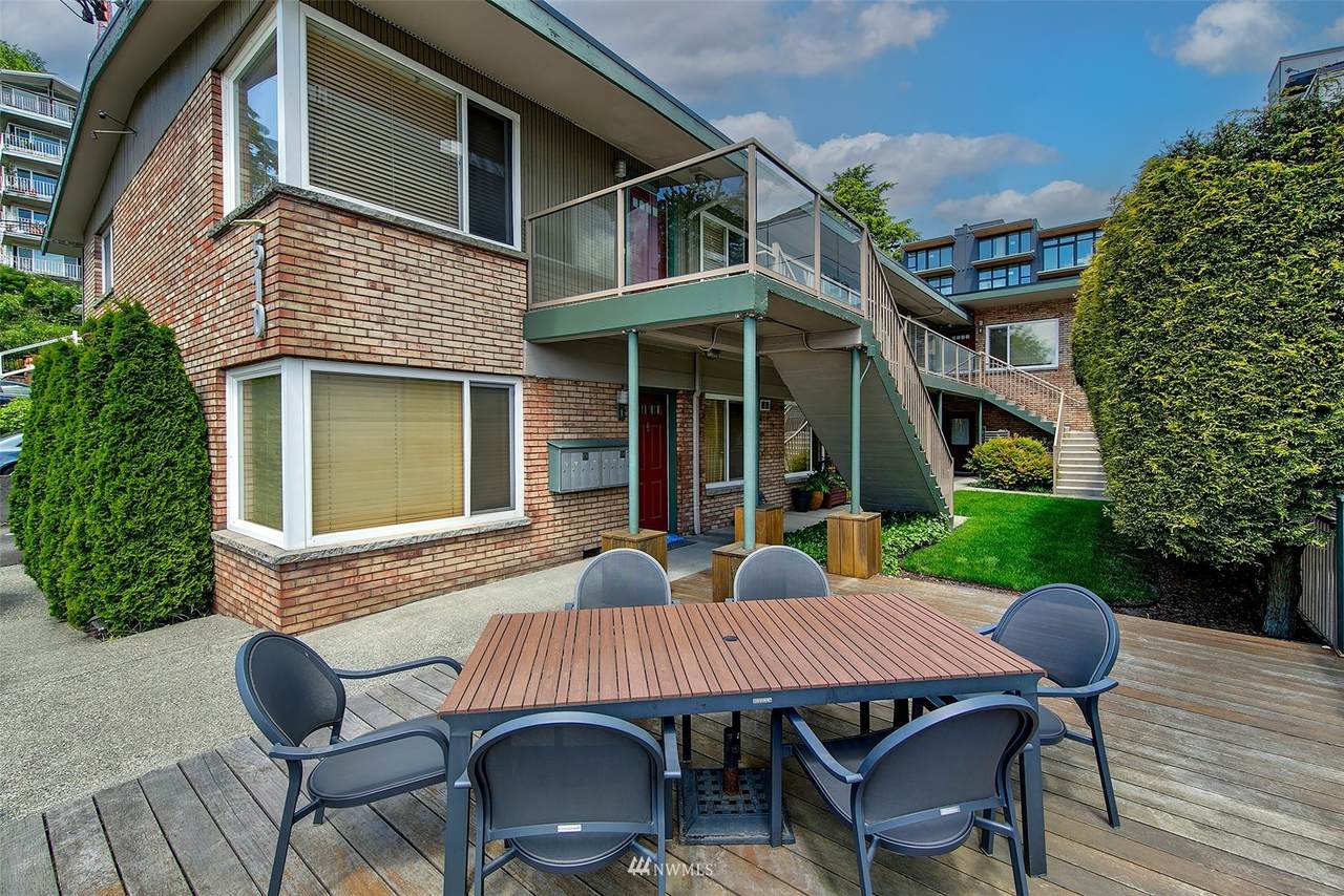 510 Lee Street - Photo 1