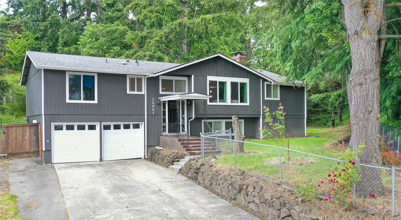12901 3rd Avenue Ct - Photo 1