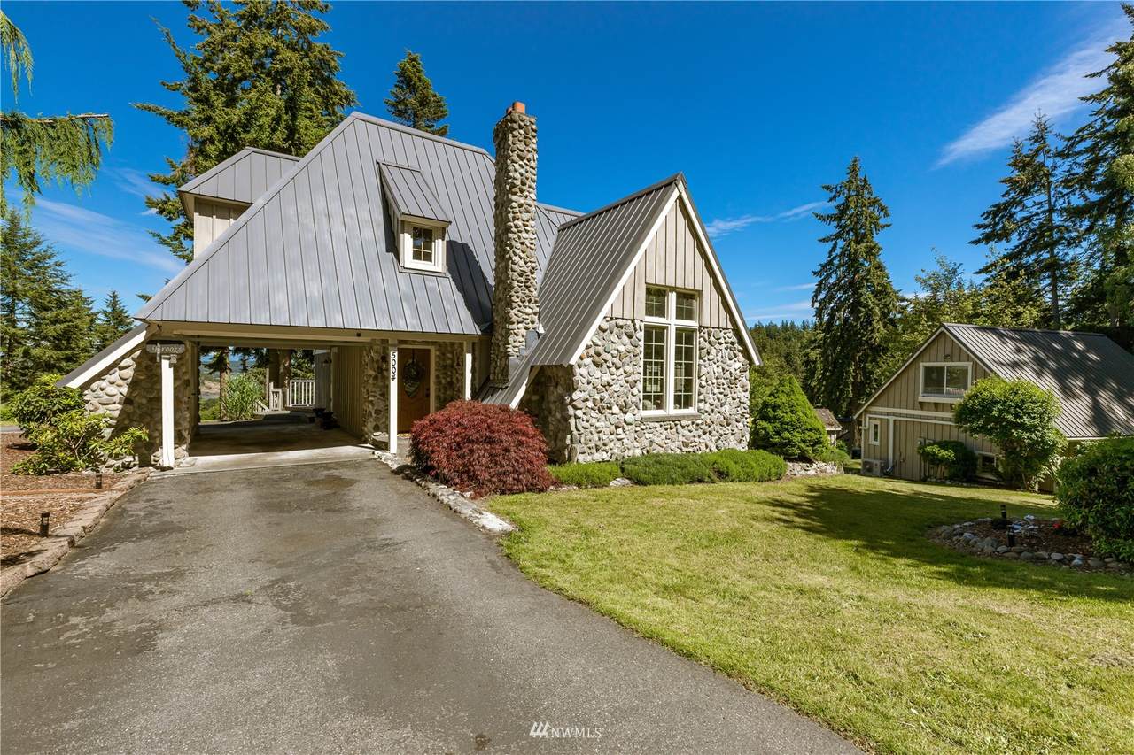 5004 Hubbard Hill Road - Photo 1