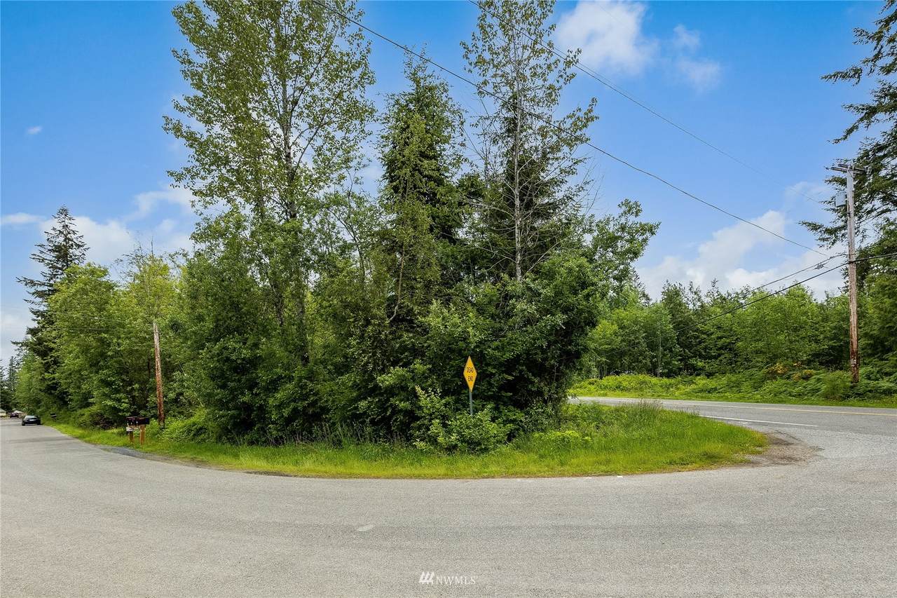152 XX Willow Drive - Photo 1