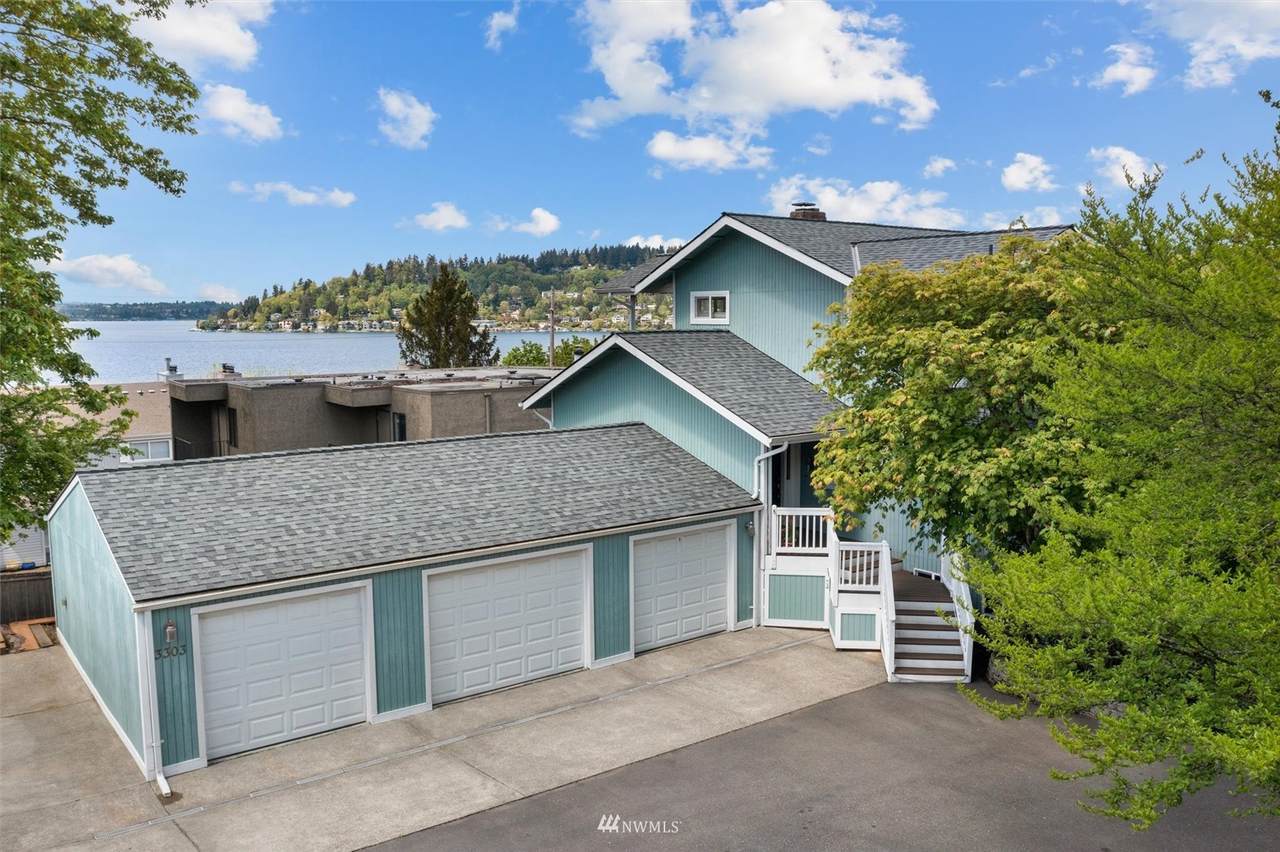 3303 Burnett Ave - Photo 1