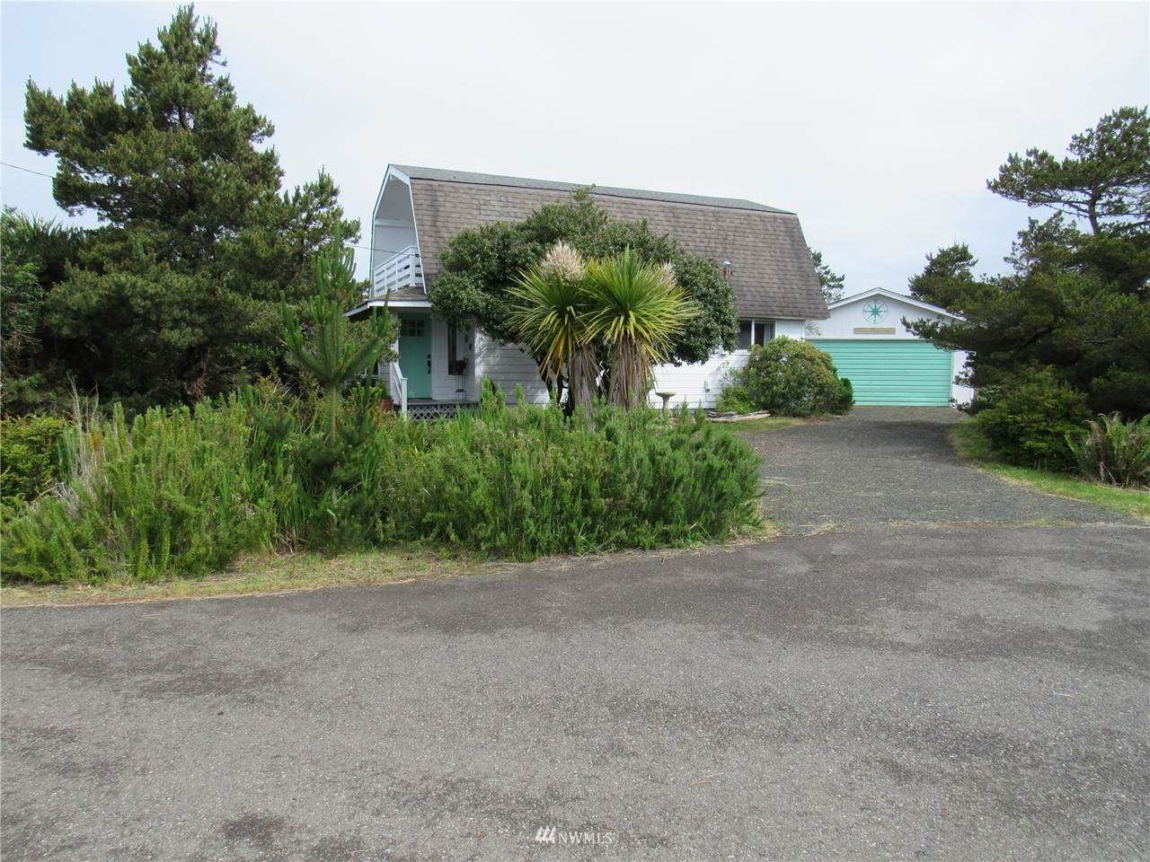 782 Camden Court - Photo 1