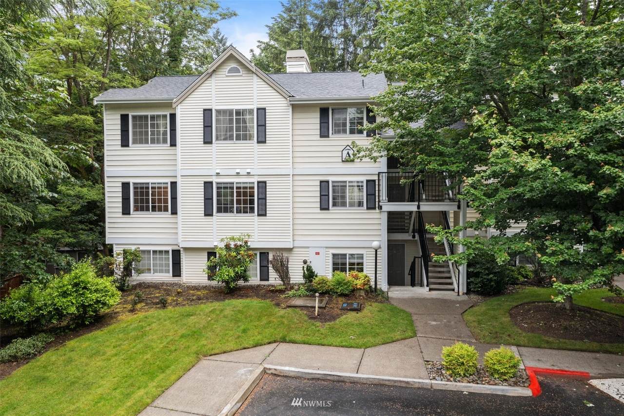 580 Front Street - Photo 1