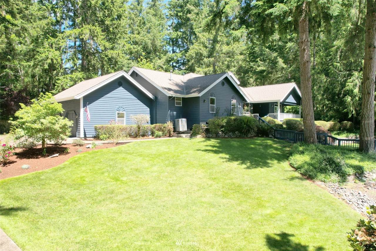 7625 Swanson Drive - Photo 1