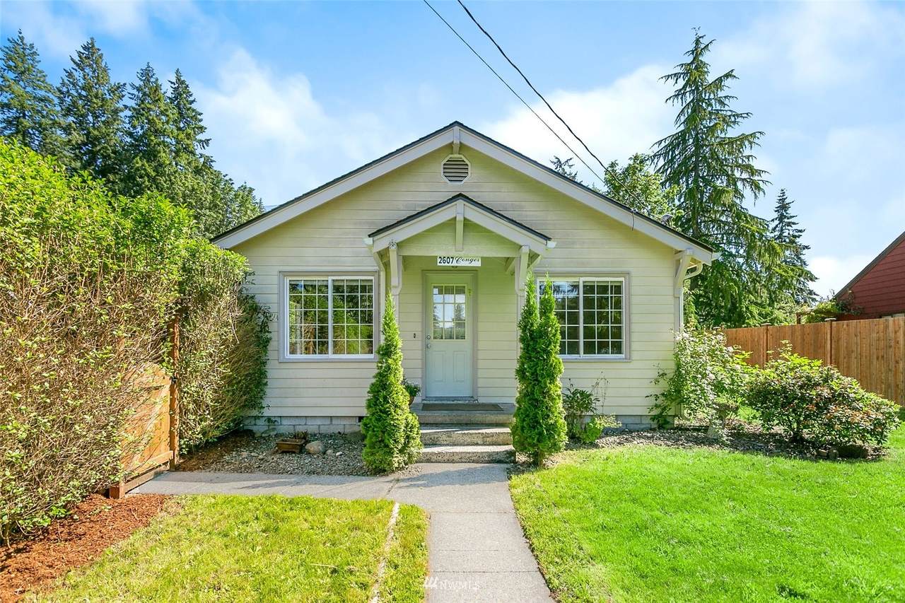 2607 Conger Avenue - Photo 1