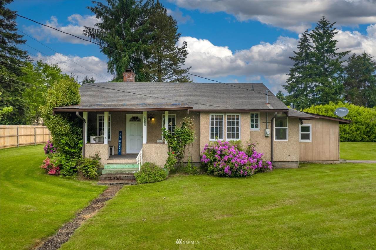 9522 Woodland Avenue - Photo 1