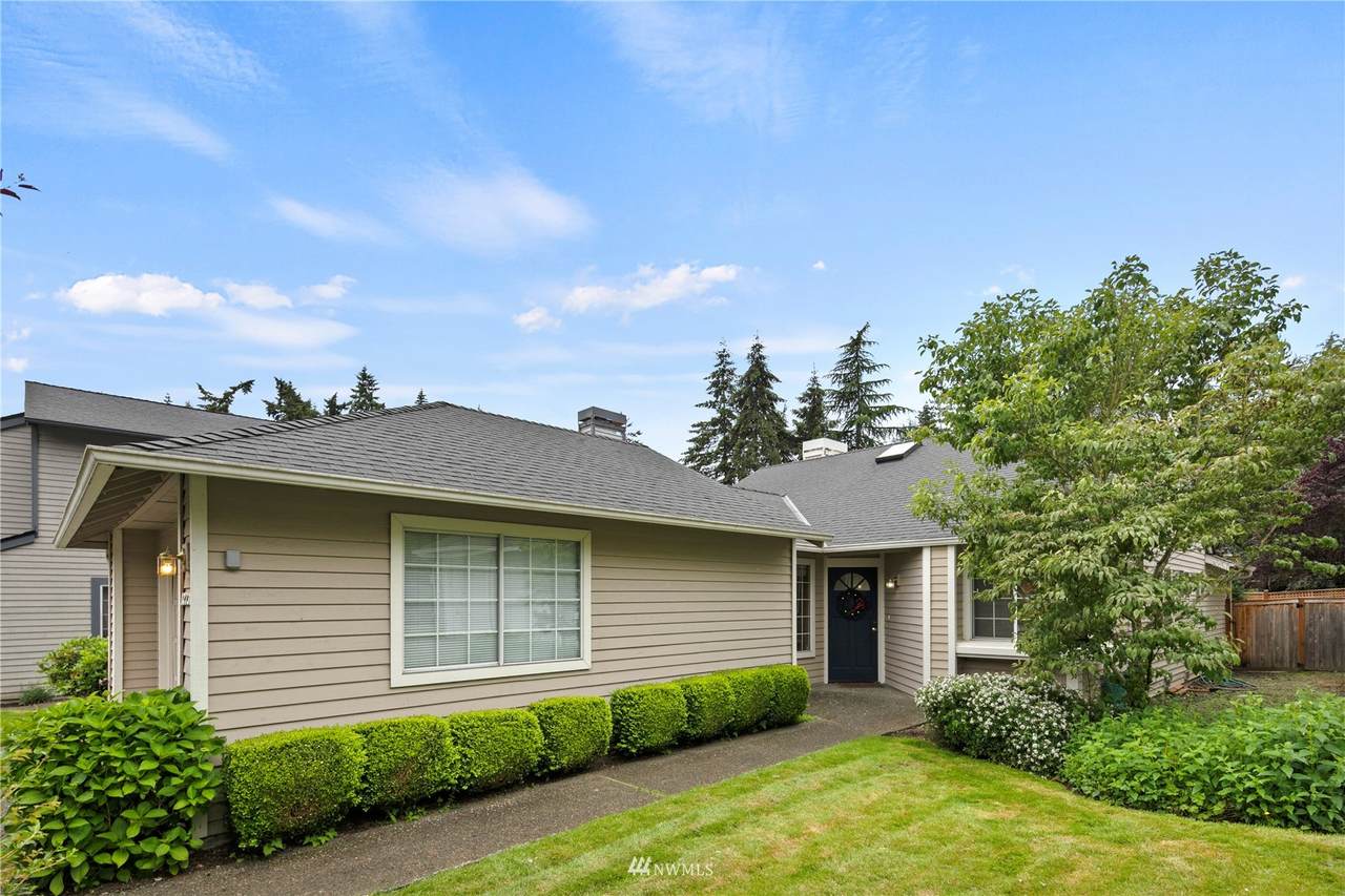12731 102nd Avenue - Photo 1